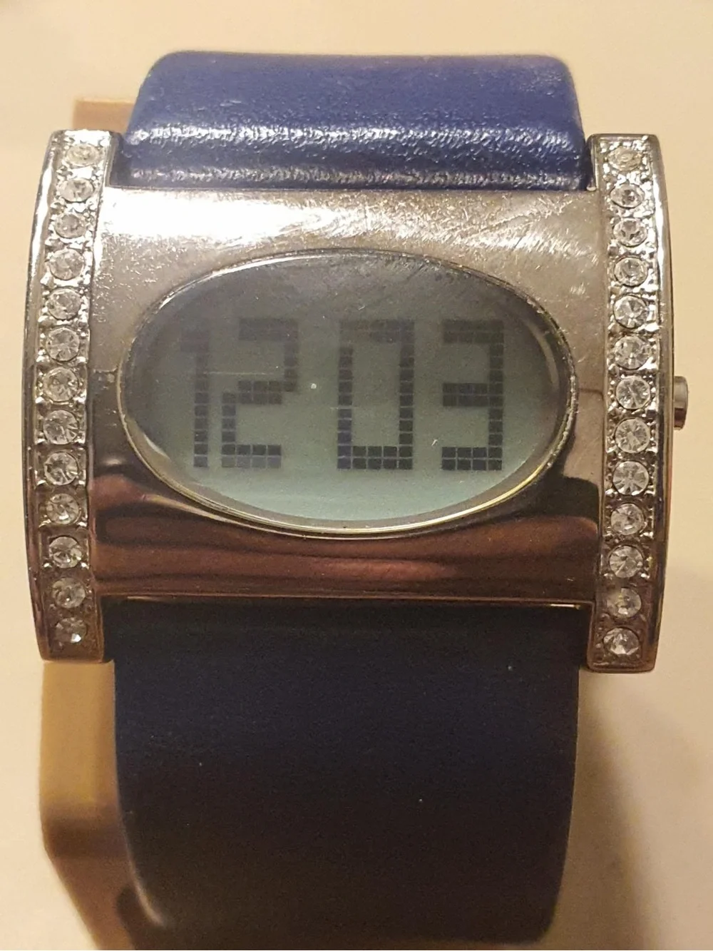 🦋10/$20🦋 Joan Rivers Classics Silver/Rhinestone Leather Digital Women's Watch